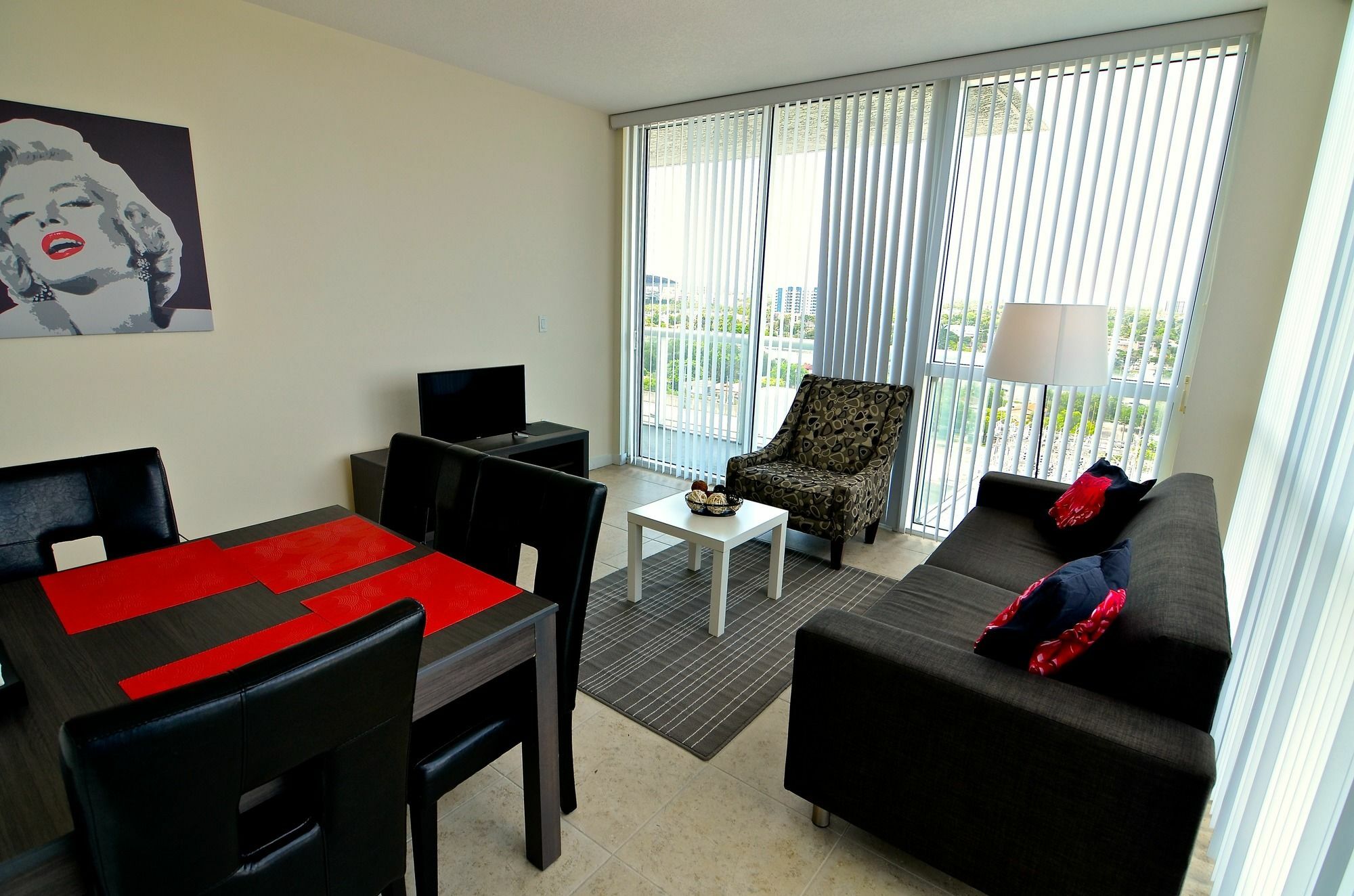 Riviera Luxury Living At River Oaks Marina And Tower Miami Exterior photo
